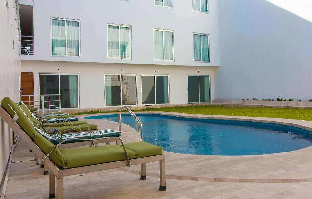Hotel Playa Encantada Playa del Carmen 3*,