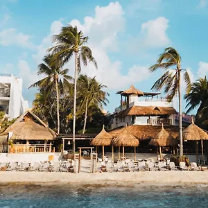 4* Hotel Casa Colibri