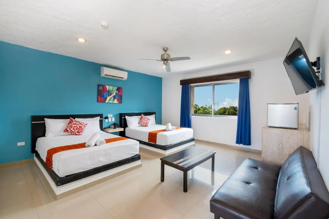 Hotel Playa Encantada Playa del Carmen 3*,